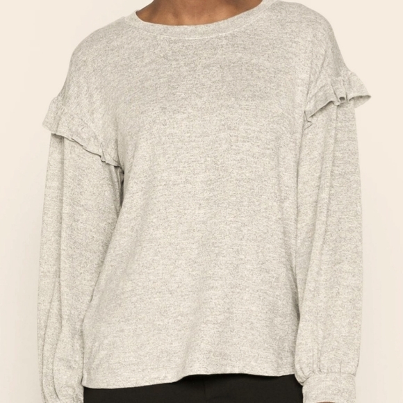 Gap softspun ruffle long sleeve - Picture 1 of 4